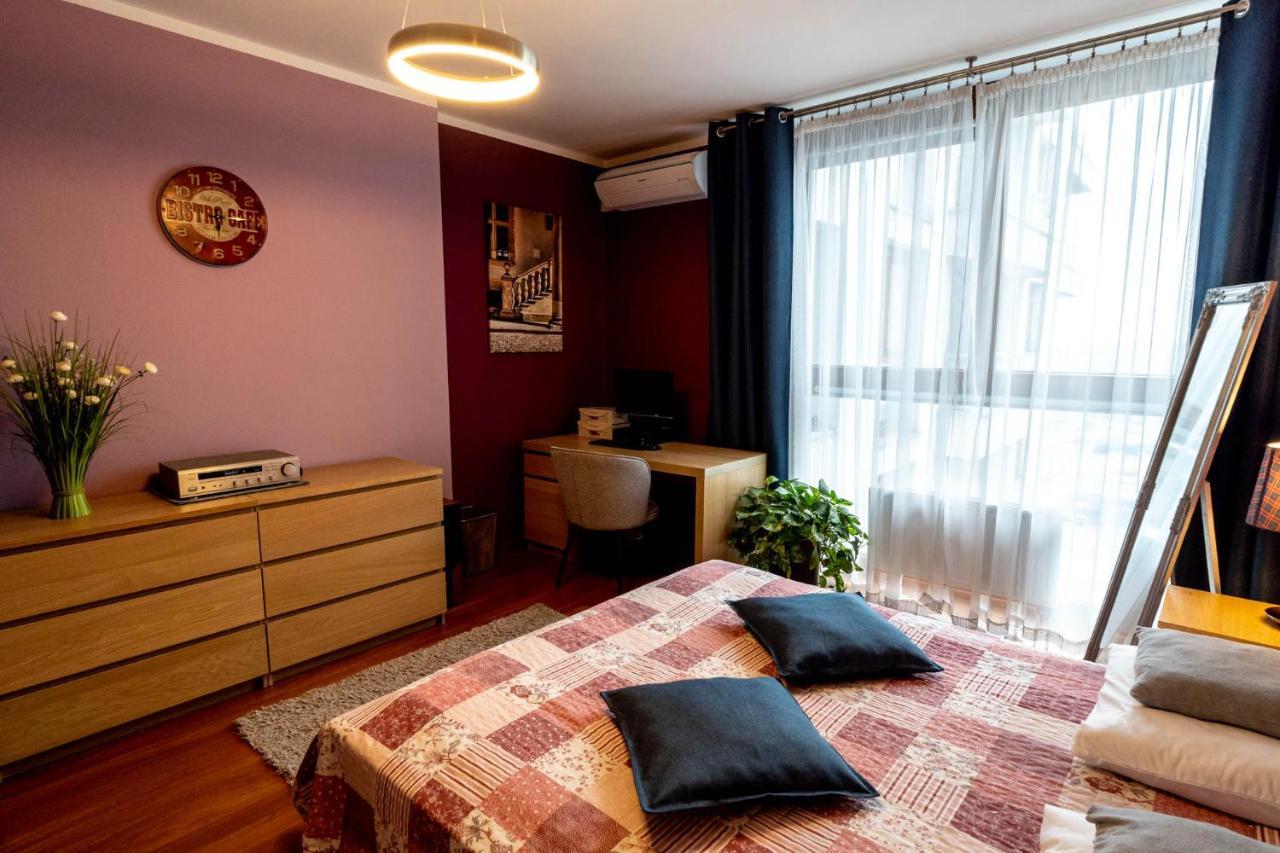 Torre Verona Apartment - 70M2, Terrace, Garage Krakkó Kültér fotó