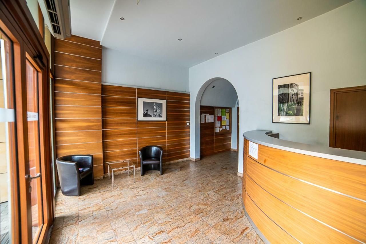 Torre Verona Apartment - 70M2, Terrace, Garage Krakkó Kültér fotó
