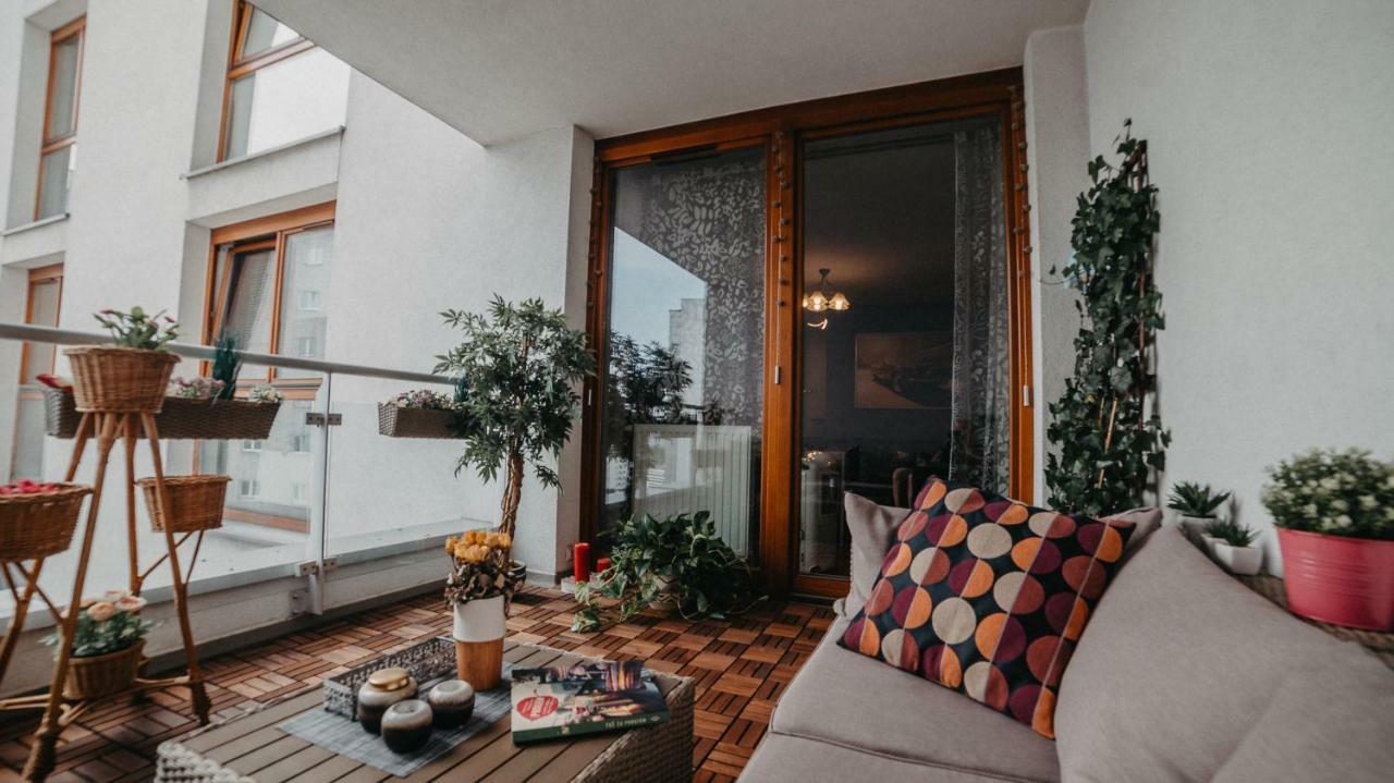 Torre Verona Apartment - 70M2, Terrace, Garage Krakkó Kültér fotó